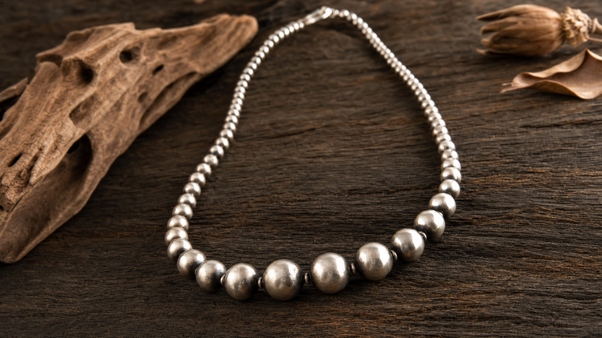 Handcrafted Navajo pearl jewelry